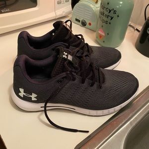Under Armour sneakers for men, size 9, worn once